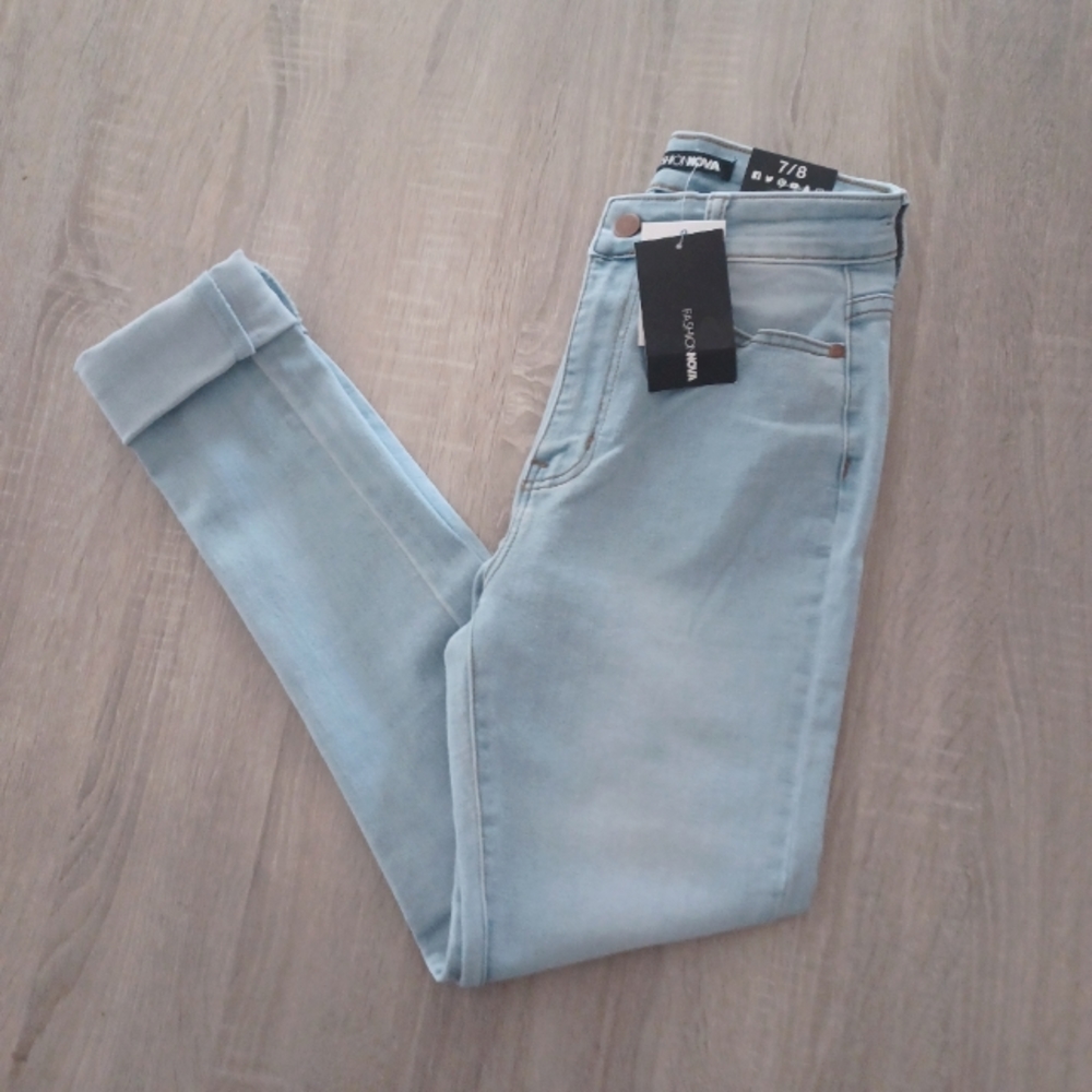 Fashion Nova High-Rise Skinny Jeans